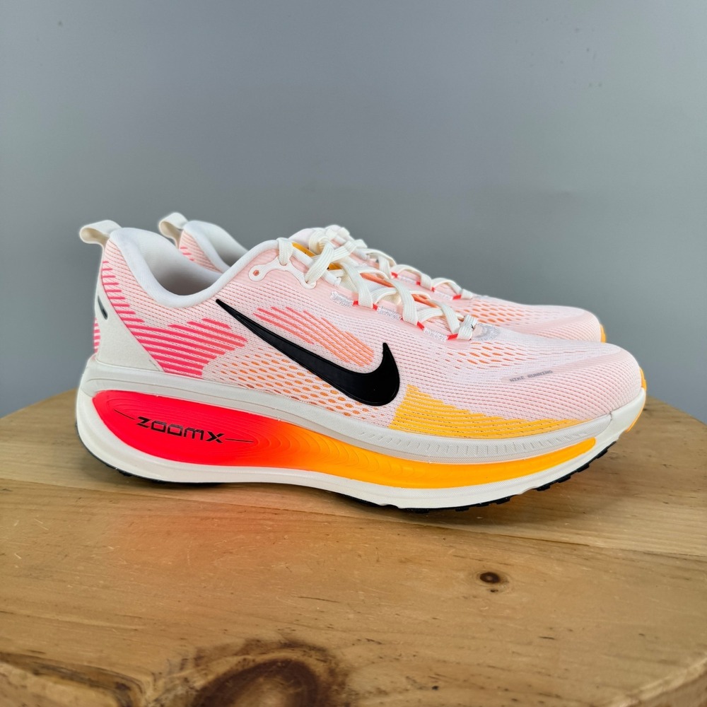 Womens 11 / Mens 9.5 - Nike Vomero 18 Running Shoes Crimson Laser Orange NEW